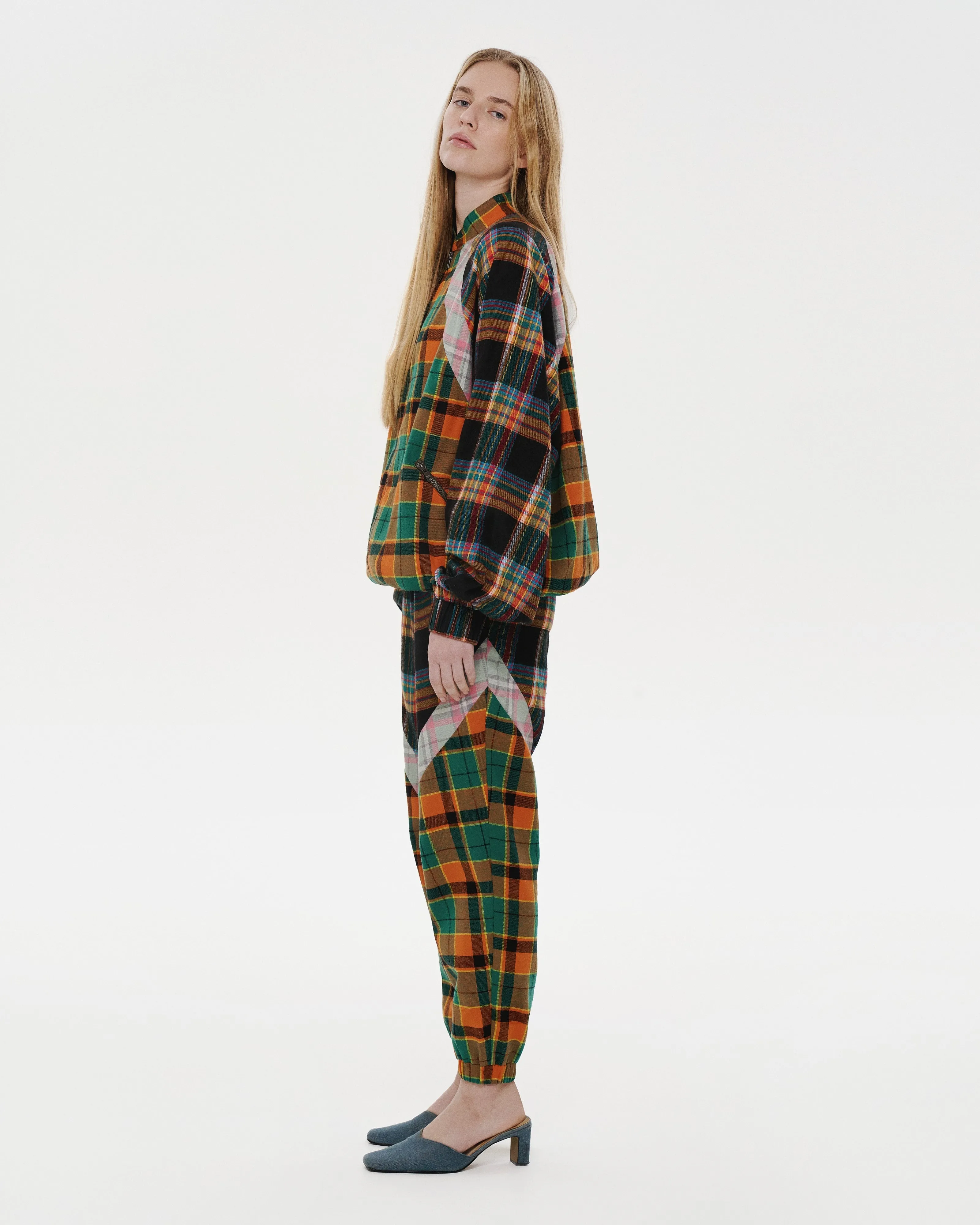 AW24