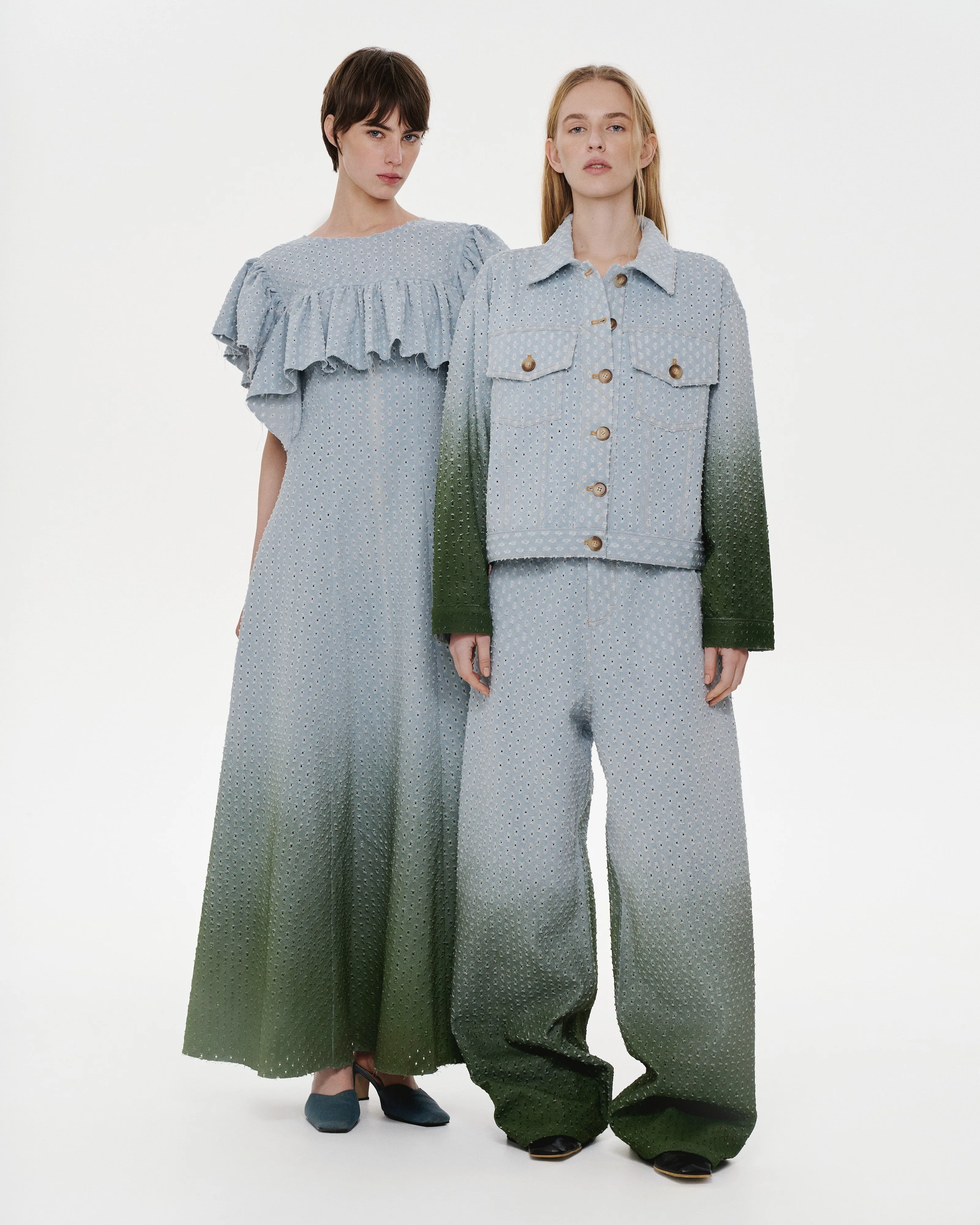 AW24