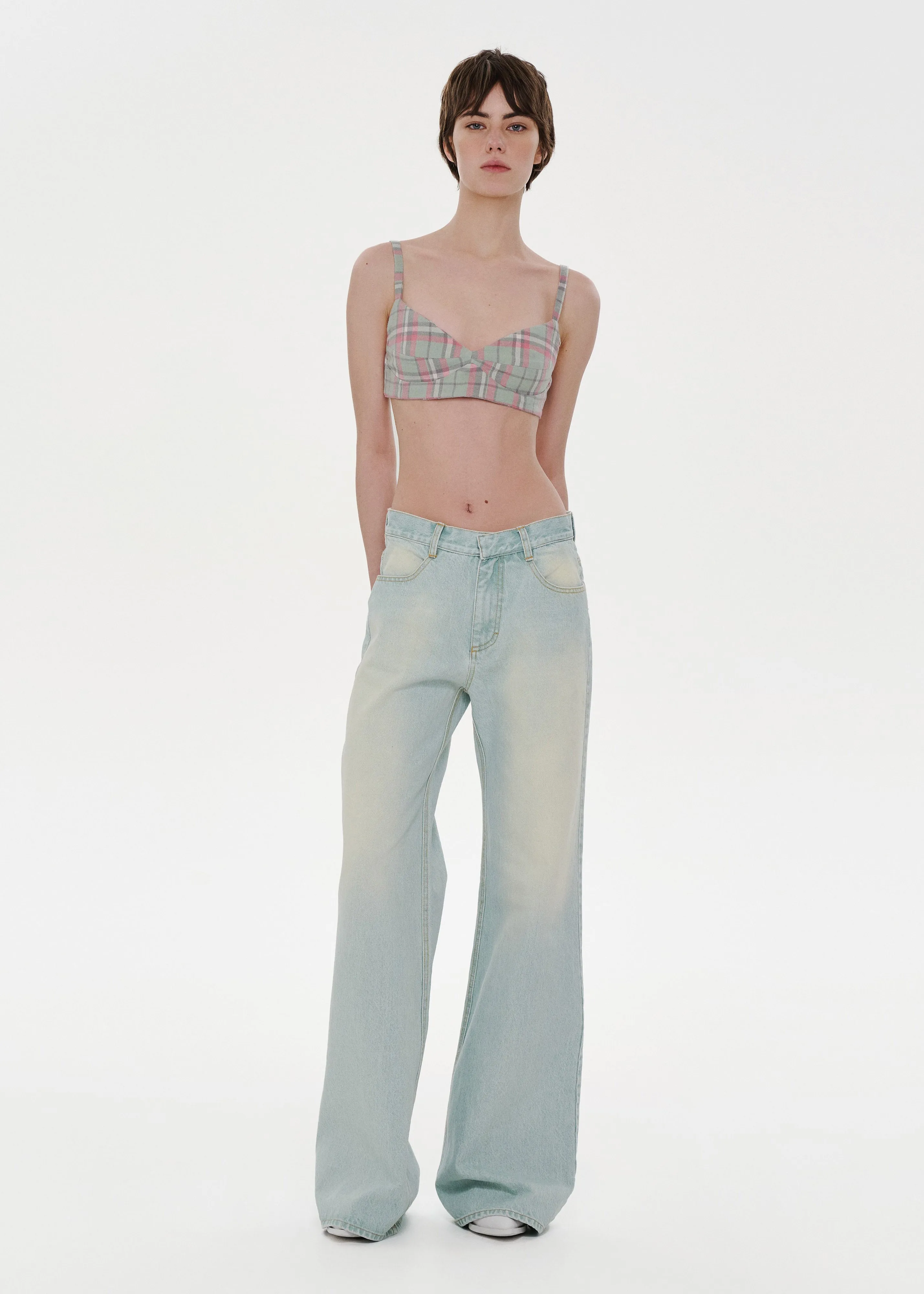AW24