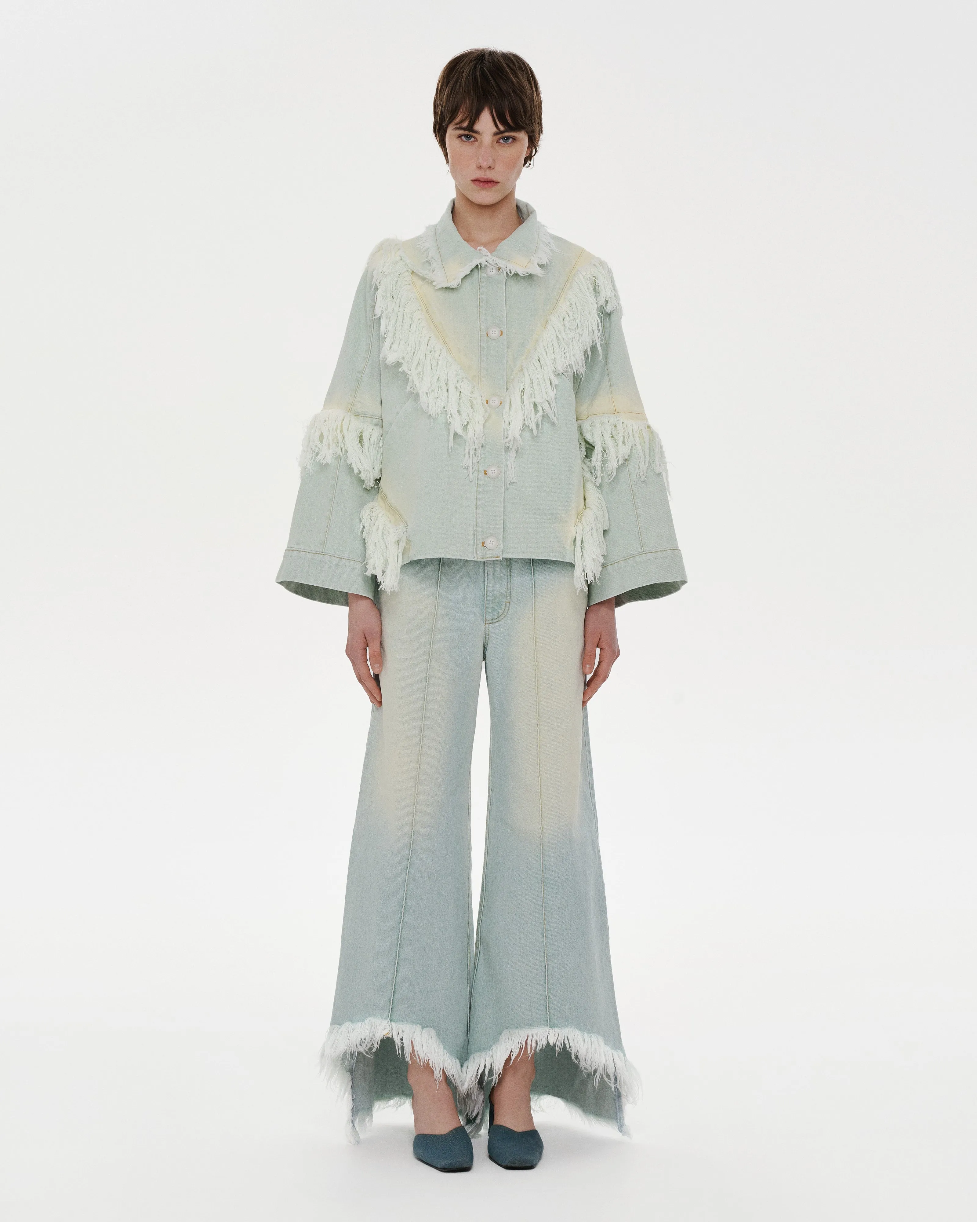 AW24