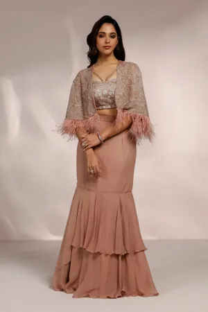 FISHCUT SKIRT WITH BLOUSE AND SHORT CAPE