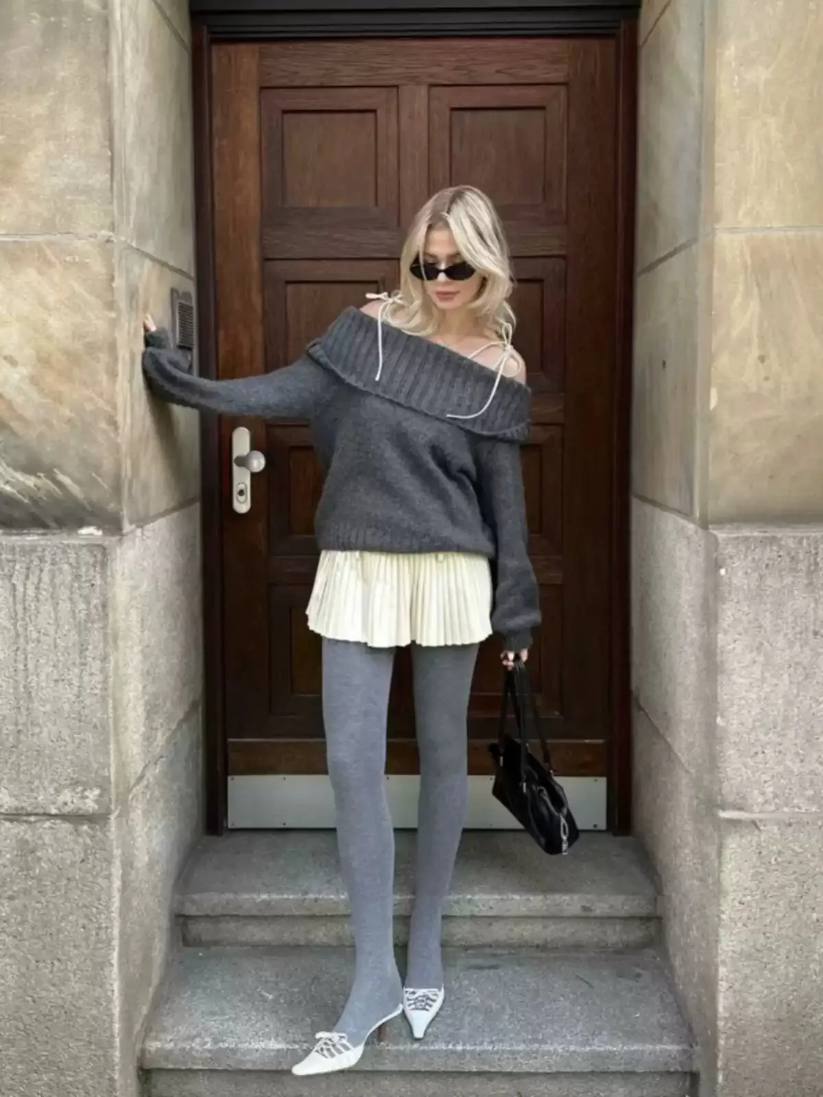 Perel Off-Shoulder Loose Sweater