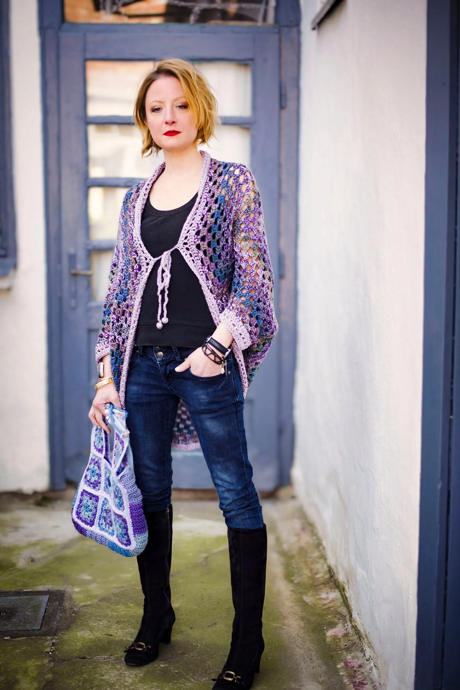 "Secrecy" Round Cardigan