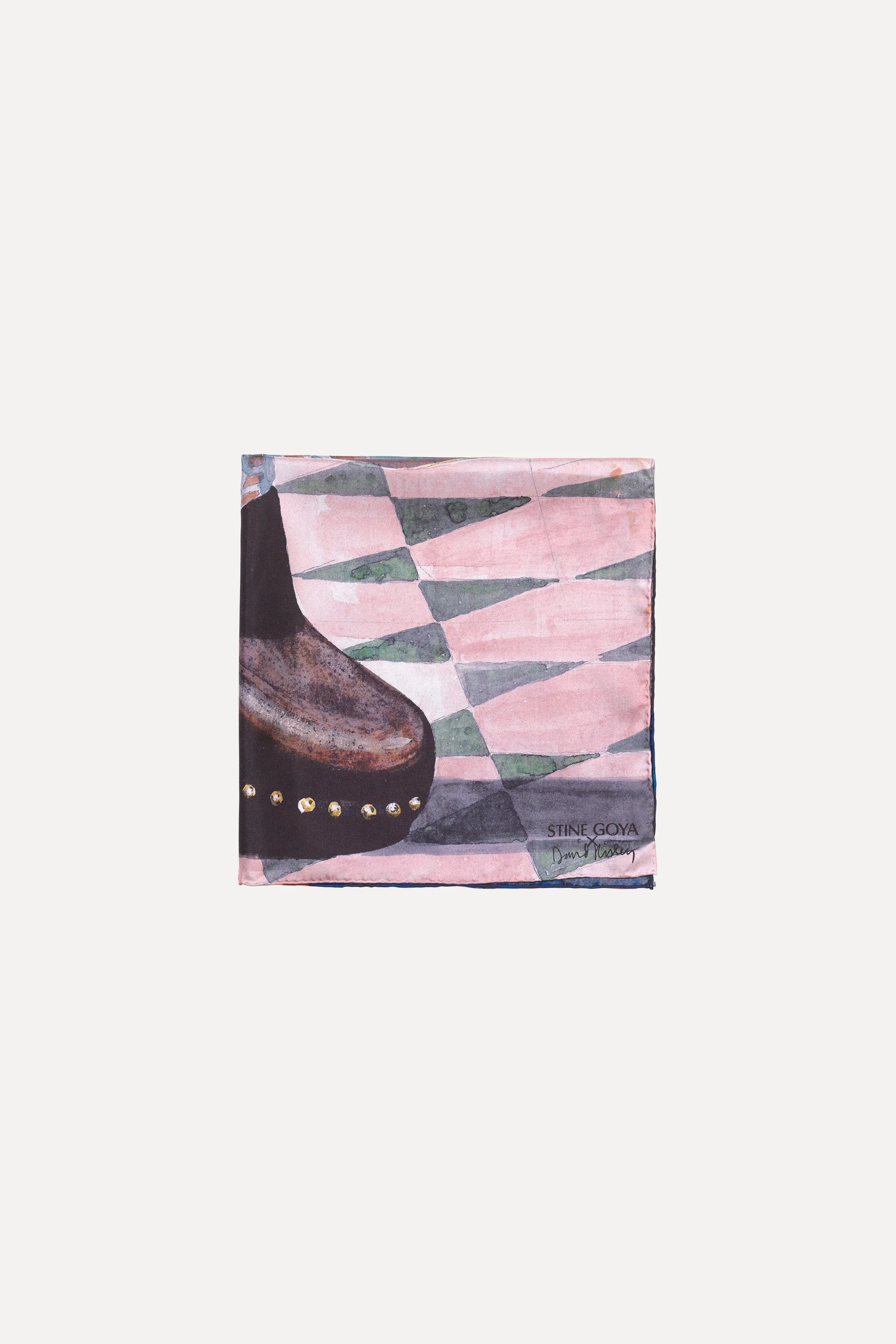Small Scarf - A Step Forward