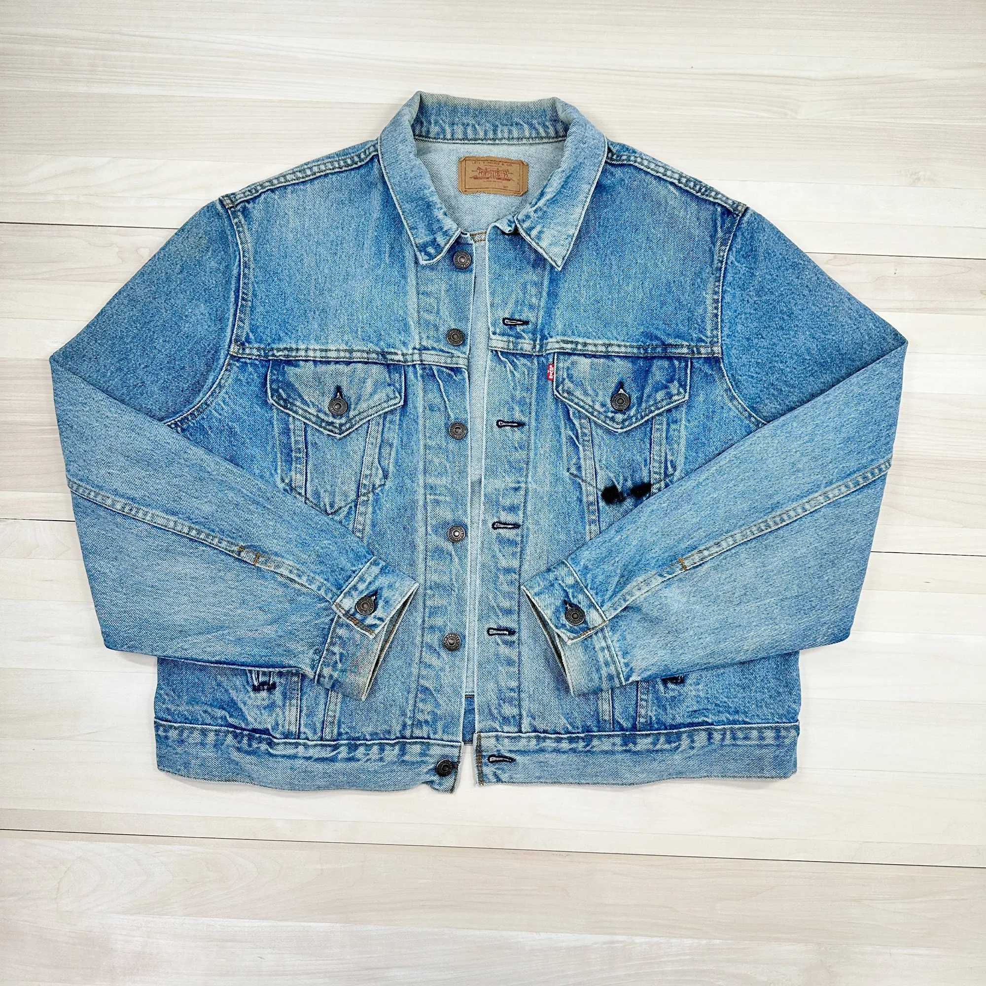 Vintage 80s Levi's Trucker Jacket - Fits Size Large